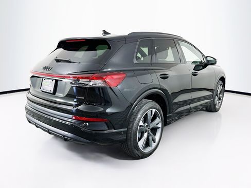 Used 2023 Audi Q4 e-tron Prestige AWD/4WD image 9