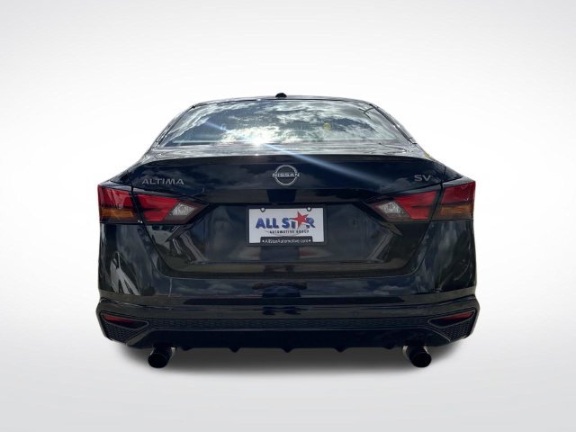 Used 2023 Nissan Altima 2.5 SV FWD image 8
