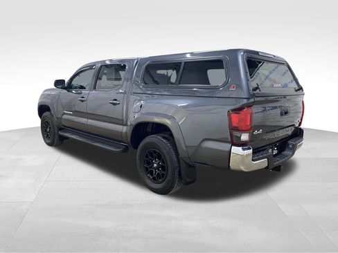 Used 2021 Toyota Tacoma SR5 image 2