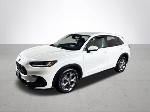 Used 2026 Honda HR-V LX image 2
