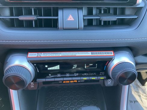 Certified 2025 Toyota RAV4 LE image 17