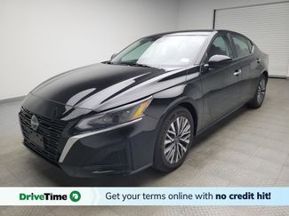 Used 2023 Nissan Altima 2.5 SV image 1