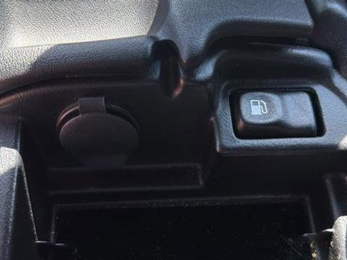 Used 2001 Chevrolet Corvette Convertible w/ Preferred Equipment Group2 image 26