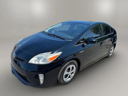Used 2013 Toyota Prius Three FWD image 10