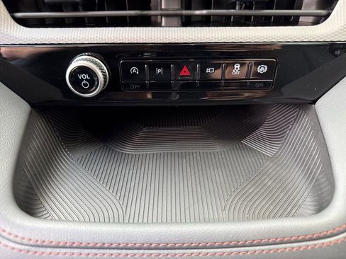 New 2026 Ford Explorer Active image 15