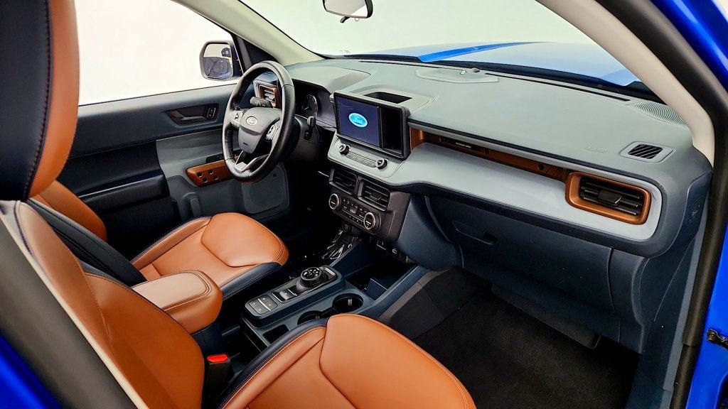 Used 2022 Ford Maverick Lariat w/ Lariat Luxury Package FWD image 24