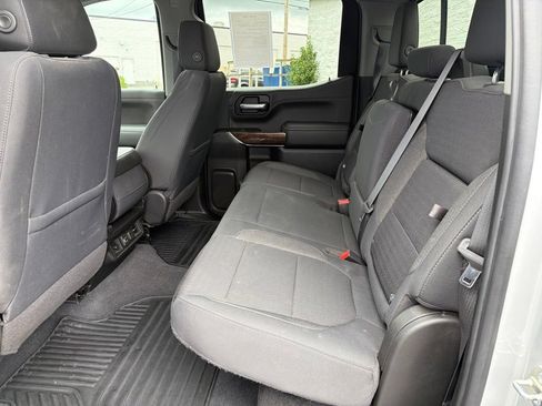 Used 2020 GMC Sierra 1500 SLE w/ SLE Value Package AWD/4WD image 19