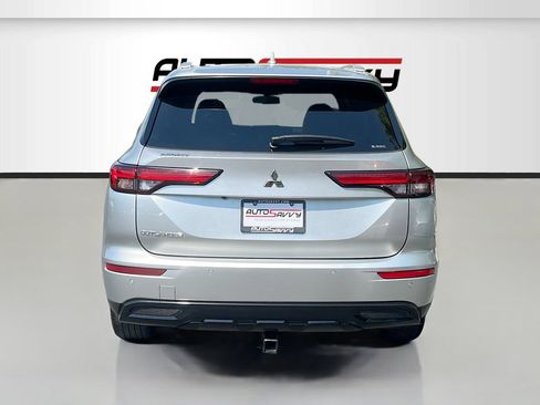 Used 2022 Mitsubishi Outlander SEL Black Edition AWD/4WD image 6