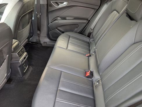 Used 2024 Audi Q4 e-tron Prestige w/ Black Optic Package image 25