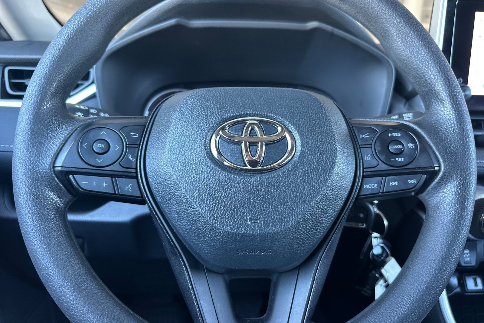 Certified 2024 Toyota RAV4 LE AWD/4WD image 21