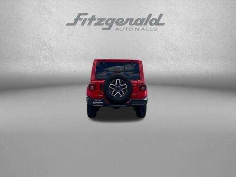 Used 2025 Jeep Wrangler Unlimited Sahara AWD/4WD image 6