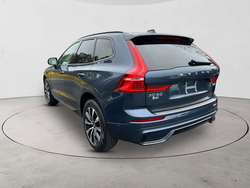 Certified 2024 Volvo XC60 B5 Plus w/ Climate Package AWD/4WD image 3