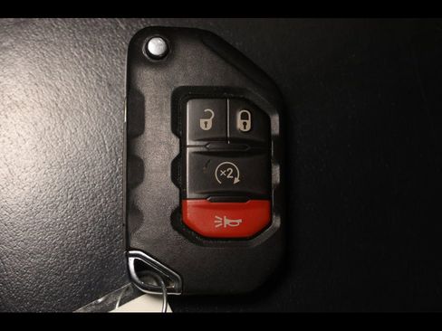 Used 2022 Jeep Wrangler Willys image 26