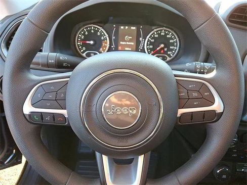 Certified 2023 Jeep Renegade Latitude w/ Sun/Sound Group image 16