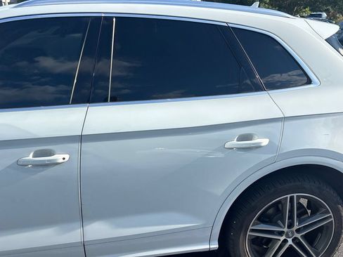 Used 2020 Audi SQ5 Premium Plus w/ Premium Plus Package AWD/4WD image 10