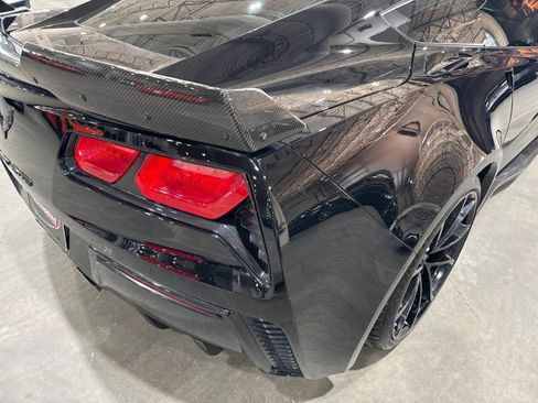 Used 2017 Chevrolet Corvette Grand Sport w/ Grand Sport Heritage Package image 48