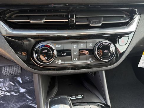 New 2026 Buick Envista Sport Touring w/ Convenience I Package FWD image 23
