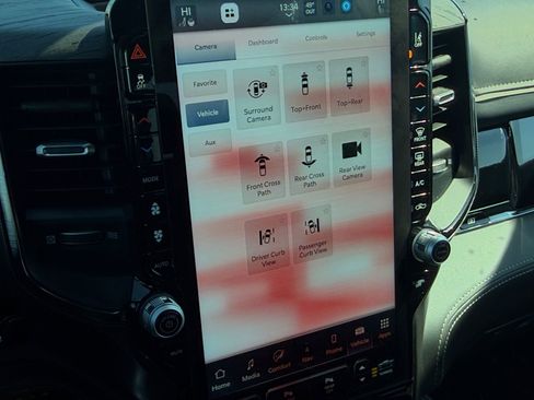 Used 2025 RAM 1500 Limited image 32