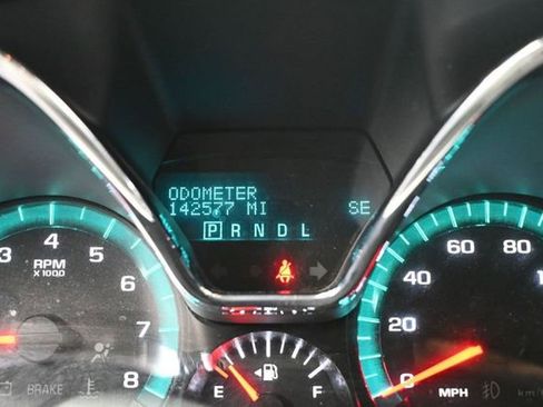 Used 2015 Chevrolet Traverse LS AWD/4WD image 28
