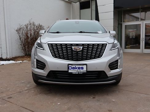 Used 2020 Cadillac XT5 Premium Luxury image 3