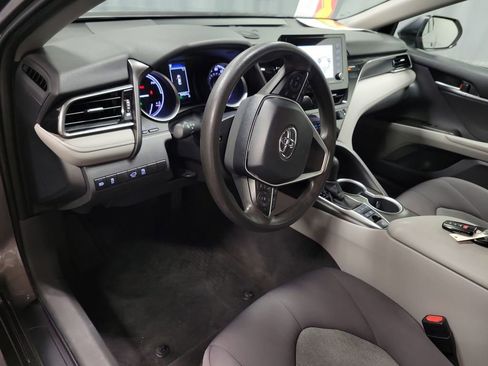 Used 2022 Toyota Camry LE FWD image 13