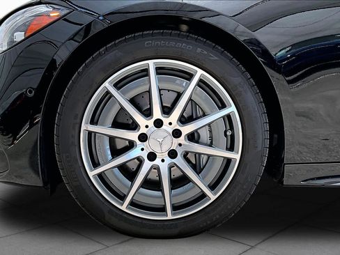 Used 2025 Mercedes-Benz C 43 AMG 4MATIC Sedan image 11