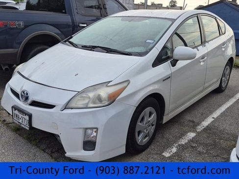 Used 2010 Toyota Prius Four FWD image 1