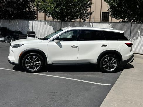 Used 2024 INFINITI QX60 Luxe AWD/4WD image 4