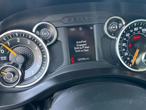 Used 2019 RAM 1500 Big Horn image 15