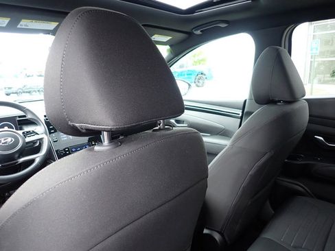 Used 2022 Hyundai Santa Cruz SEL Premium AWD/4WD image 16