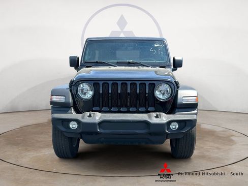 Used 2023 Jeep Wrangler Unlimited Sport AWD/4WD image 8