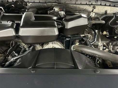 Used 2019 Ford F250 Lariat w/ Chrome Package image 7