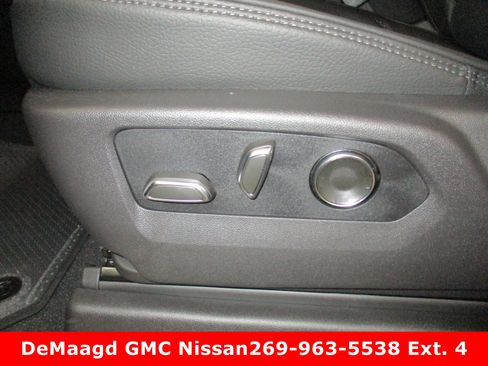 New 2025 GMC Sierra 2500 Denali w/ Technology Package image 20