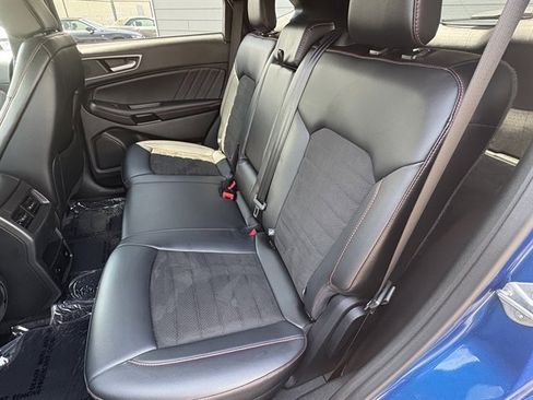 Used 2024 Ford Edge ST-Line image 40