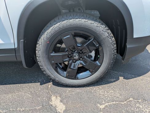 New 2026 Honda Ridgeline Black Edition image 15