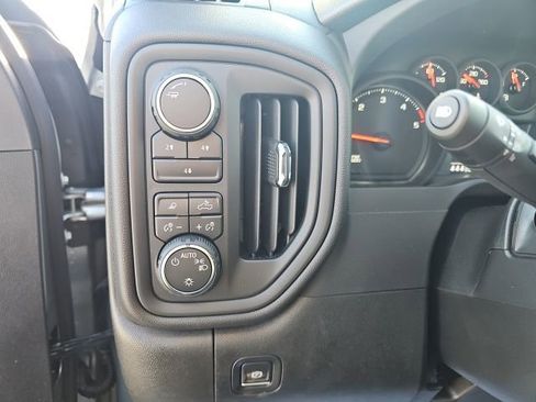 New 2025 Chevrolet Silverado 2500 Custom w/ Custom Value Package image 18