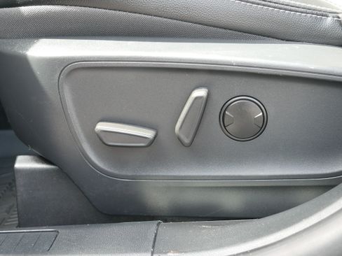 Used 2024 Ford Escape Platinum w/ Premium Technology Package AWD/4WD image 13