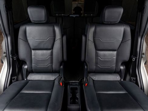 Used 2024 Lexus GX 550 image 35