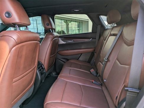 Used 2023 Cadillac XT5 Premium Luxury w/ Technology Package image 17