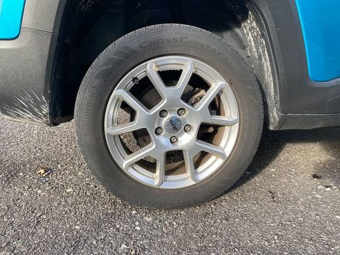 Used 2022 Jeep Renegade Latitude image 30