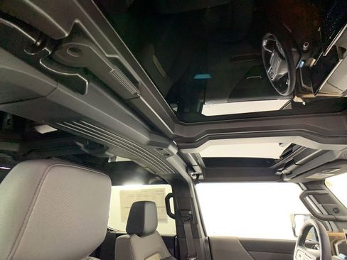 New 2025 GMC Hummer EV 3X image 32