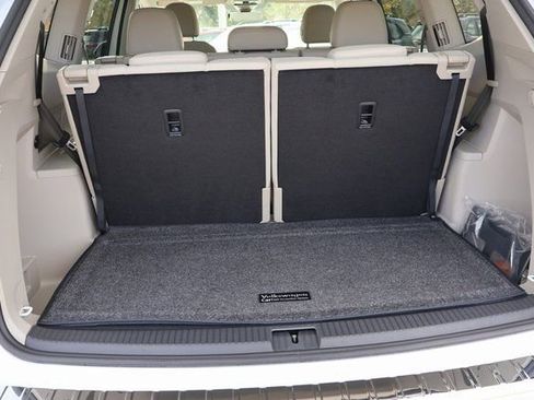 New 2026 Volkswagen Atlas SE image 17