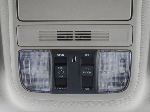 New 2026 Honda Odyssey EX-L image 26