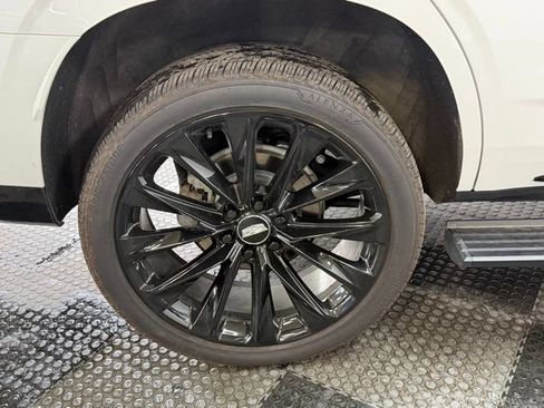 Used 2025 Cadillac Escalade Sport Platinum w/ LPO, Floor Liner Package AWD/4WD image 14