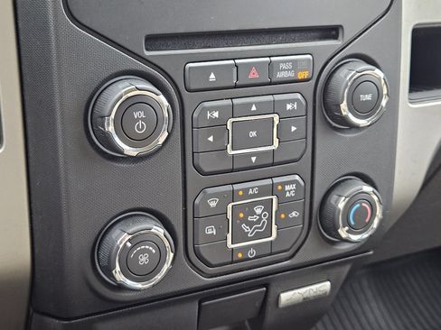 Used 2013 Ford F150 XLT w/ XLT Chrome Pkg RWD image 21