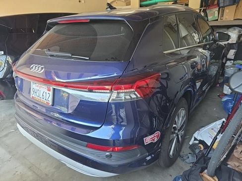 Used 2023 Audi Q4 e-tron Premium Plus w/ Premium Plus RWD image 4