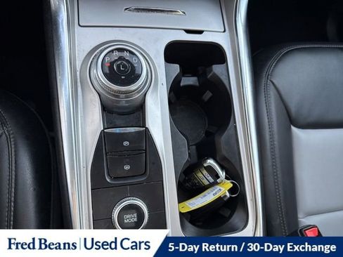 Certified 2022 Ford Explorer XLT w/ Equipment Group 202A image 29