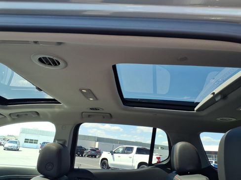 Certified 2023 GMC Acadia AT4 w/ Technology Package AWD/4WD image 24