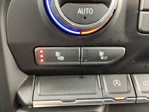 Used 2022 Chevrolet Silverado 1500 RST image 6