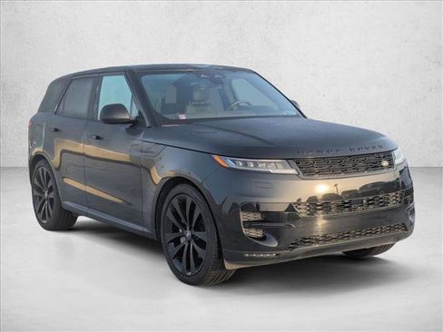 Certified 2024 Land Rover Range Rover Sport SE image 3